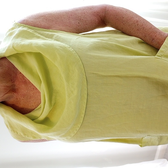 Match Point Linen Chartreuse Sleeveless Tunic - Picture 5 of 5